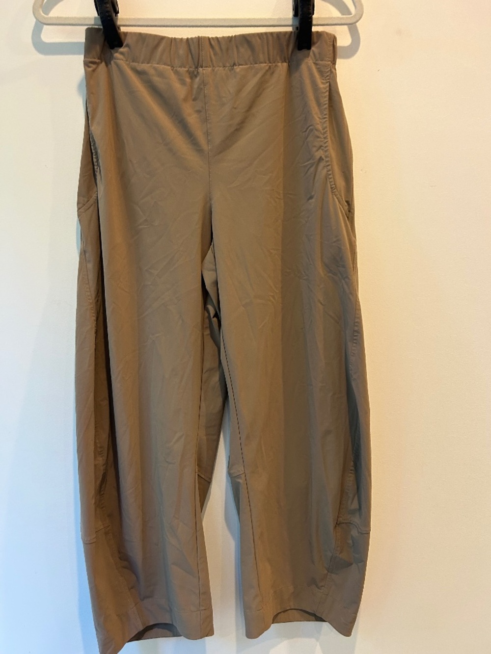 Ruti On the Loose Work Pant in Mocha size 8p like new